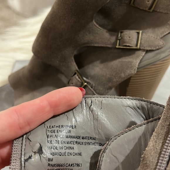 Super cute sandal booties! - Picture 8 of 8